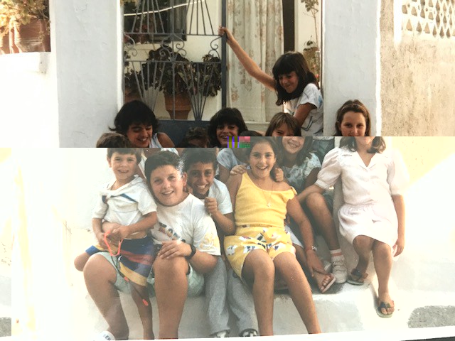 Kinder in Mesochori 1989.jpg