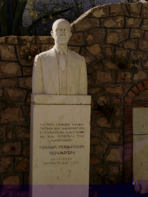 Denkmal_Michailidis_Nouaros.jpg